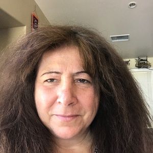 Meet your Posher, Sylvia